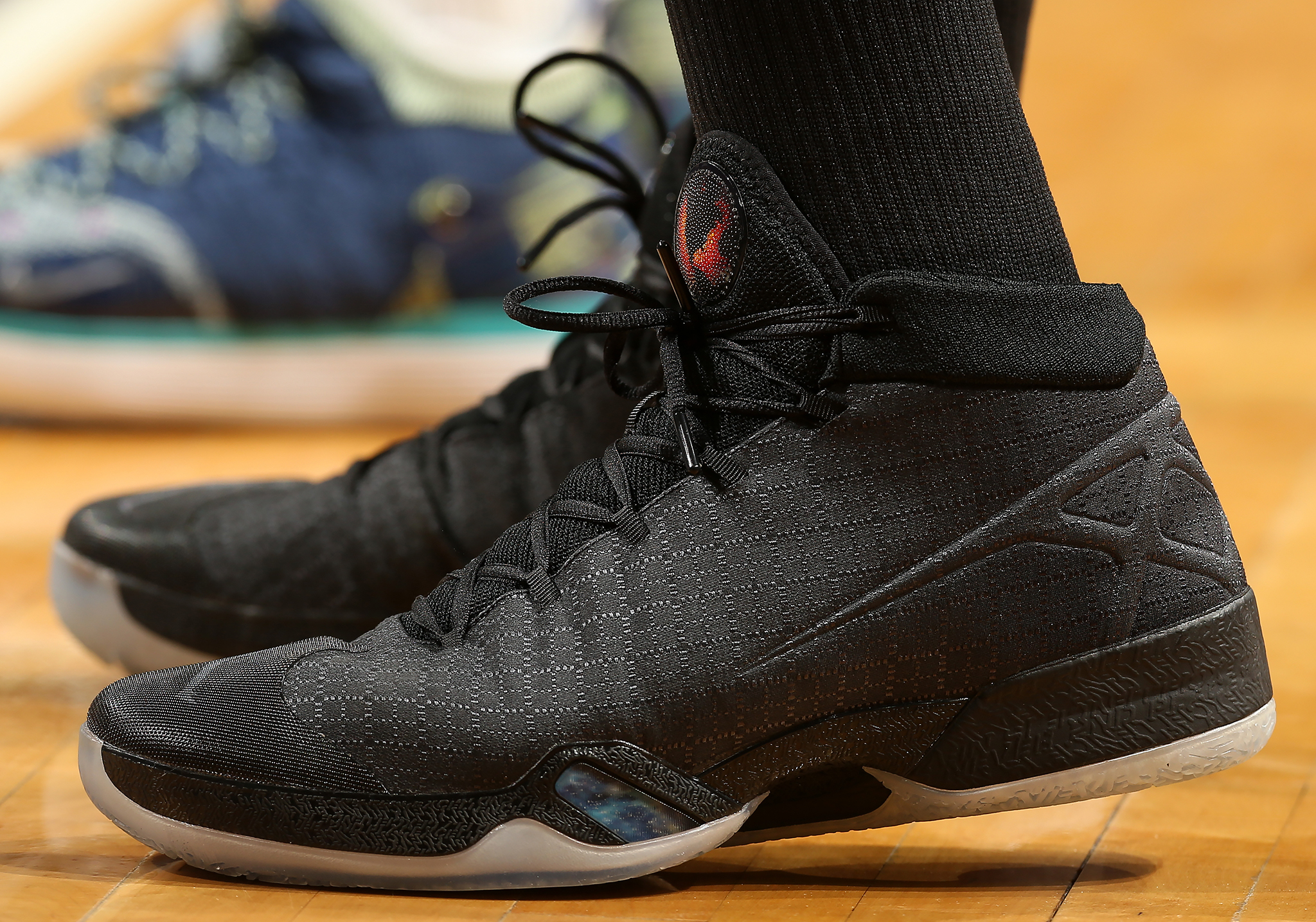 与周边购买 与周边购买