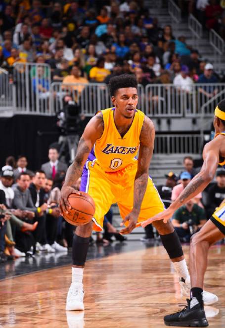 星星吐弹 星星吐弹